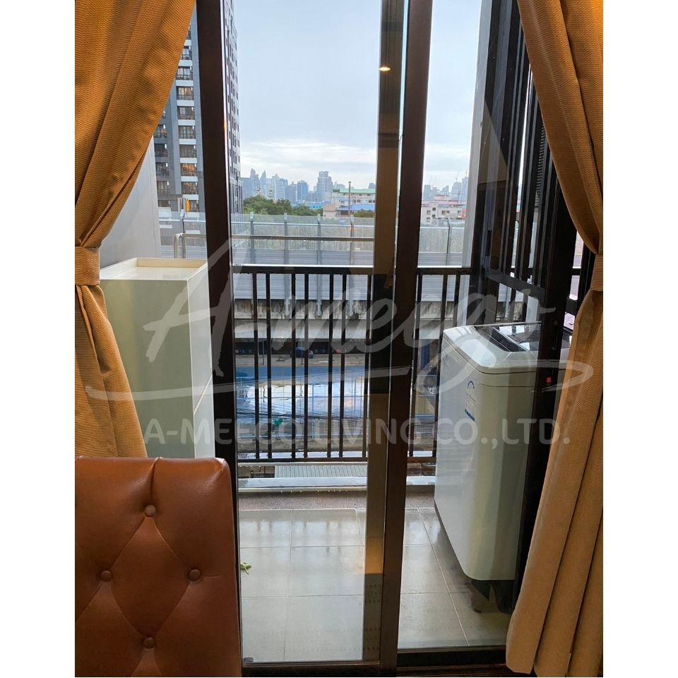 The Base Park East 1Br/1Bth/30Sqm/5Flr for Rent