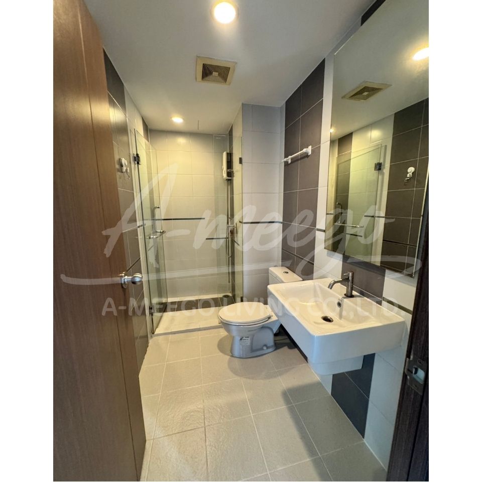 The Base Sukhumvit 77 2bdr/2Bth/58Sqm/8Flr/BldB