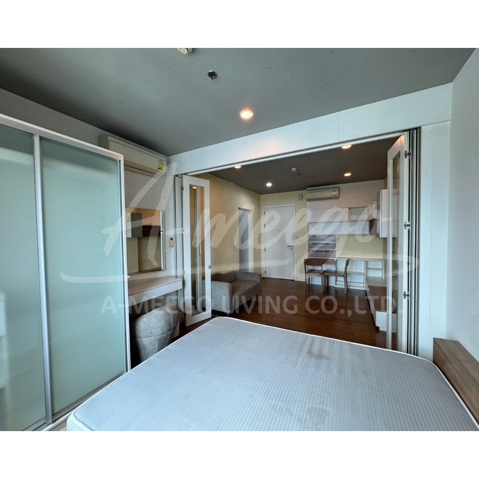 Blocs 77 Sukhumvit 77  1bdr/1Bth/32Sqm/26Fl