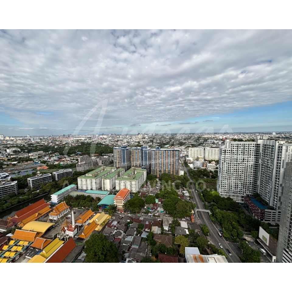 The Base Sukhumvit 77  1bdr/1Bth/30Sqm/37Flr/BldB For Sale