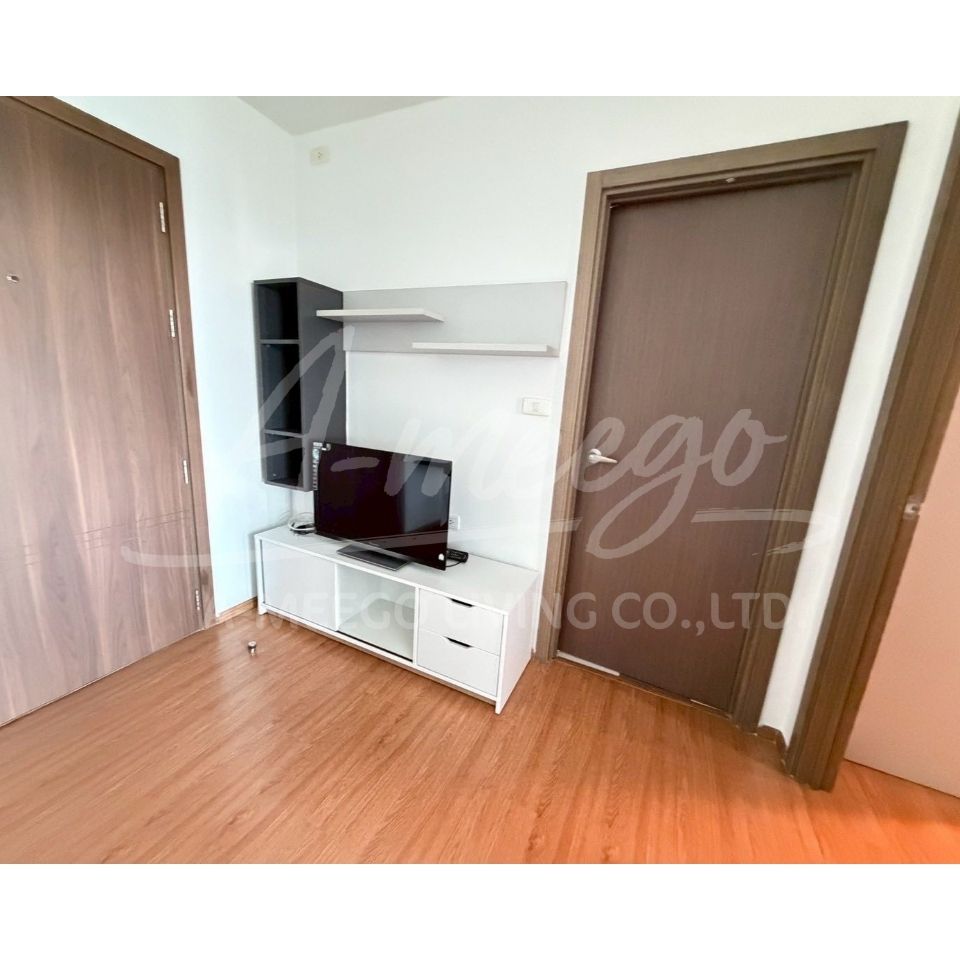 The Base Sukhumvit 77  1bdr/1Bth/30Sqm/21Flr/BldB for rent