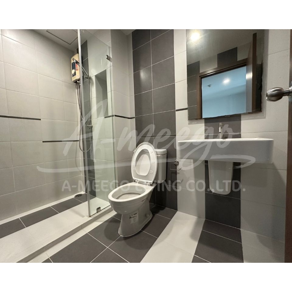 The Base Sukhumvit 77  1bdr/1Bth/30Sqm/9Flr/BldB For Sale