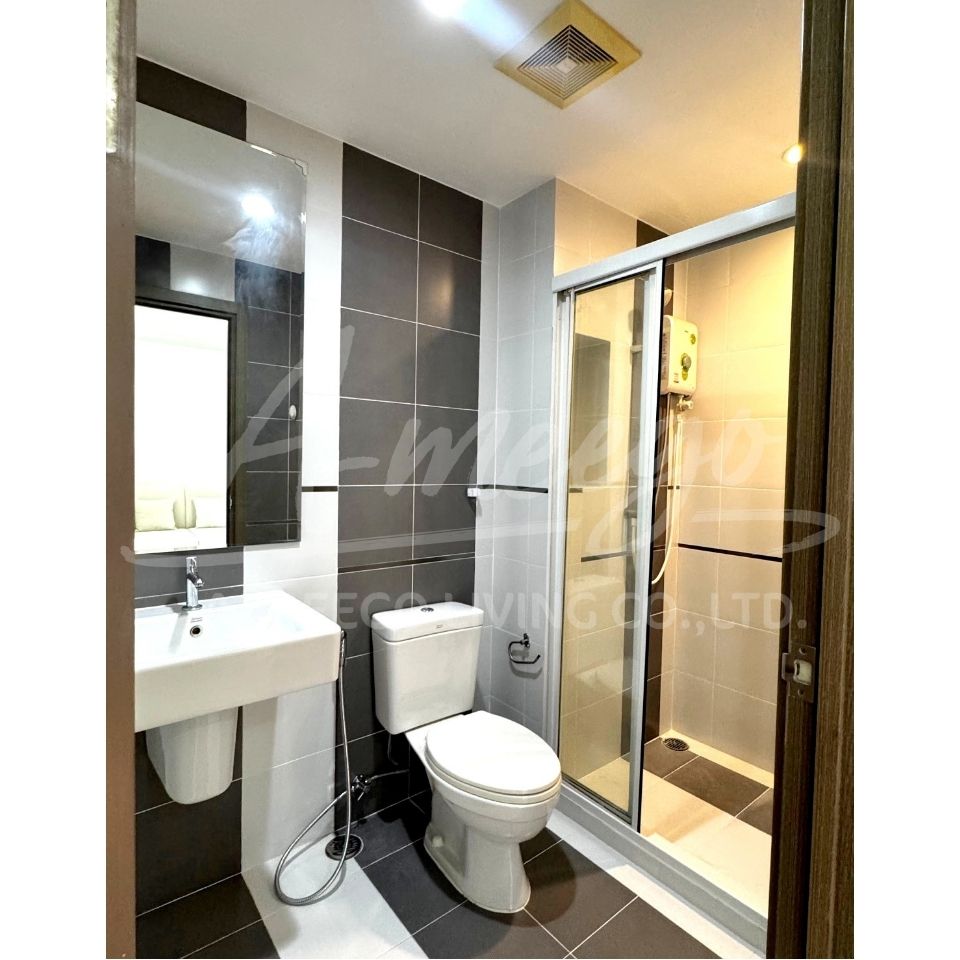 The Base Sukhumvit 77  1bdr/1Bth/30Sqm/22Flr/BldA For Sale