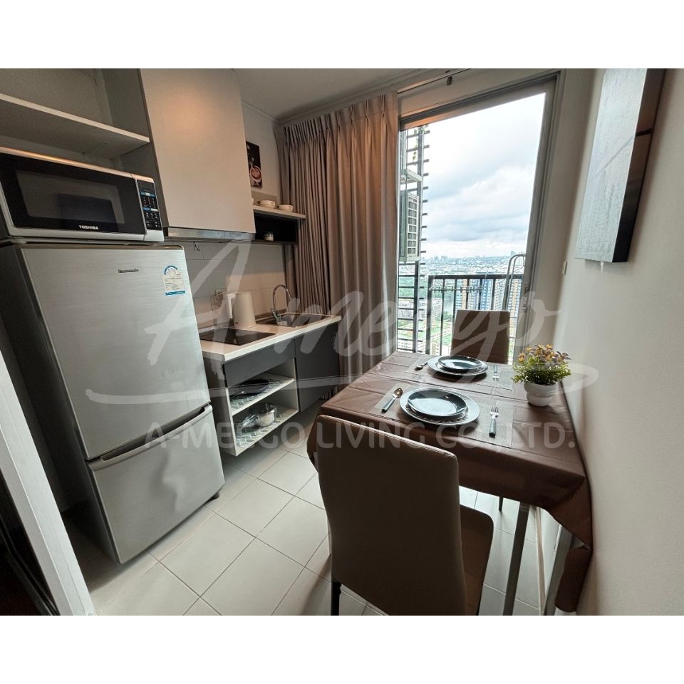 The Base Sukhumvit 77  1bdr/1Bth/30Sqm/31Flr/BldB for rent