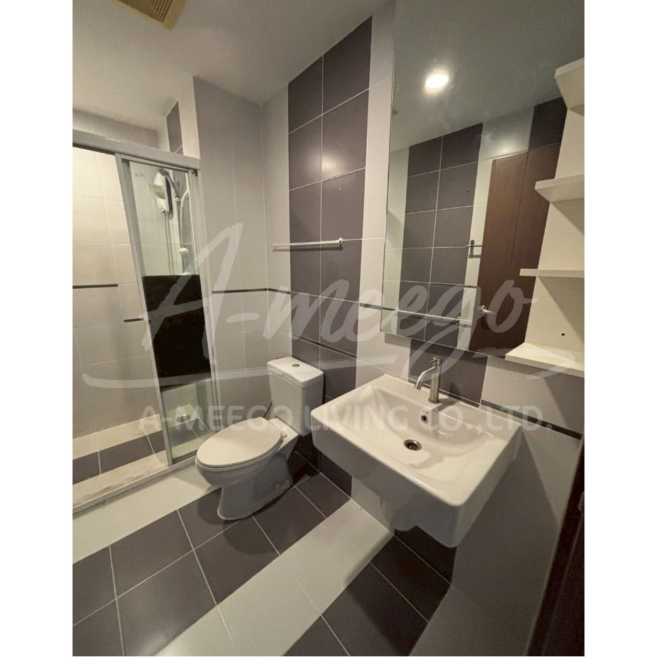 The Base Sukhumvit 77  2bdr/2Bth/57Sqm/6Flr For rent