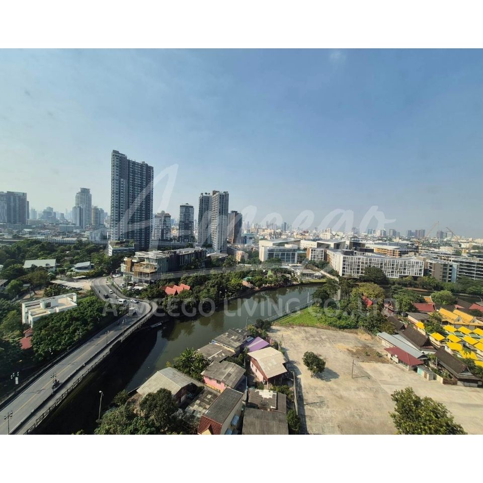 The Base Sukhumvit 77  2bdr/2Bth/58Sqm/16Flr For rent